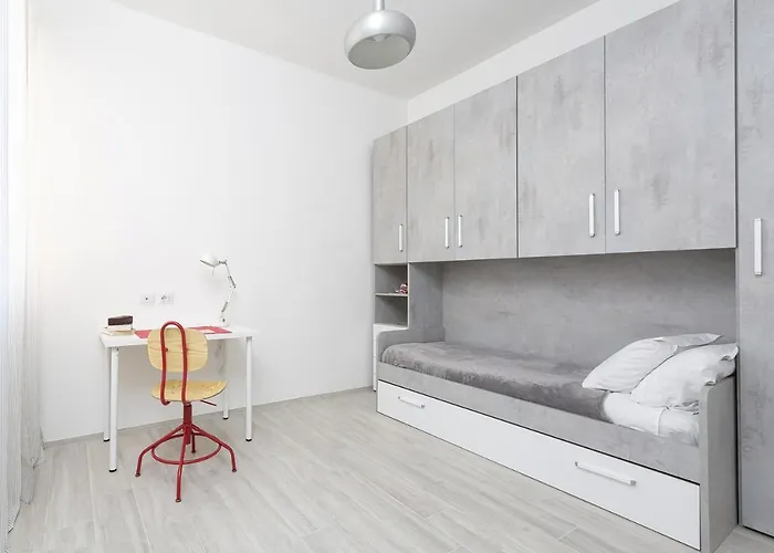 Lejlighed Contemporary In Sturla By Wonderful Italy Genova