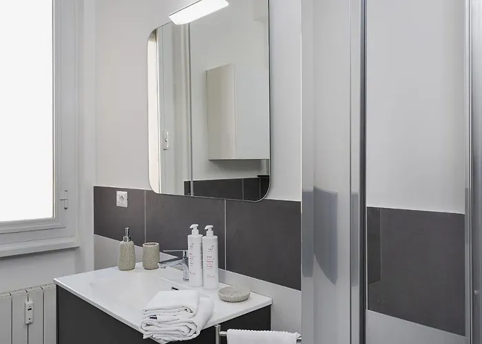 Lejlighed Contemporary In Sturla By Wonderful Italy Genova